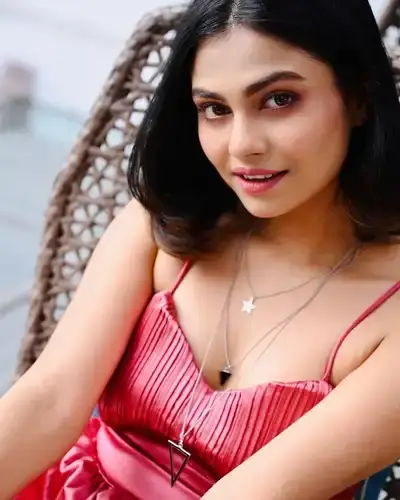 Call Girls Service in Kaliachak